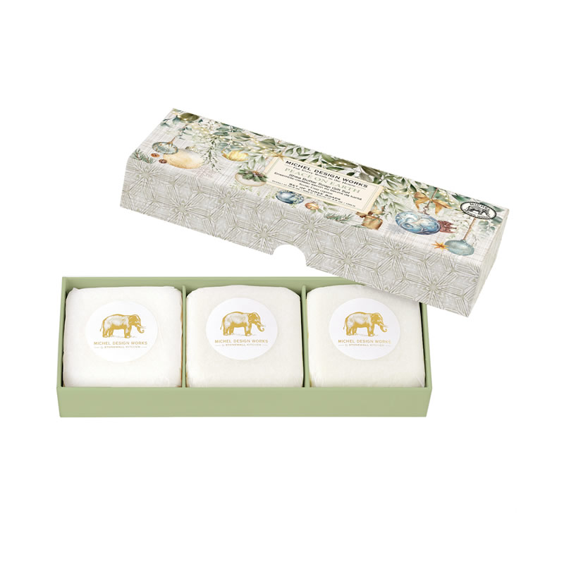 KIT COM 3 SABONETES EM BARRA 100G PEACE ON EARTH - MICHEL DESIGN WORKS